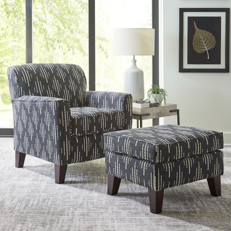Risa Collection Club Chair