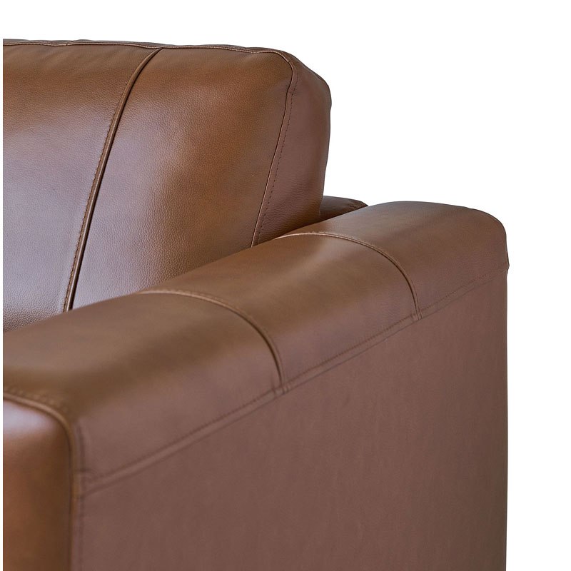 Hampton Collection Leather Chair - Tan